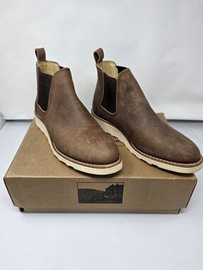 Red Wing Classic Chelsea Sz 9.5 Women's Short Boot in Amber Harness Leather 3445